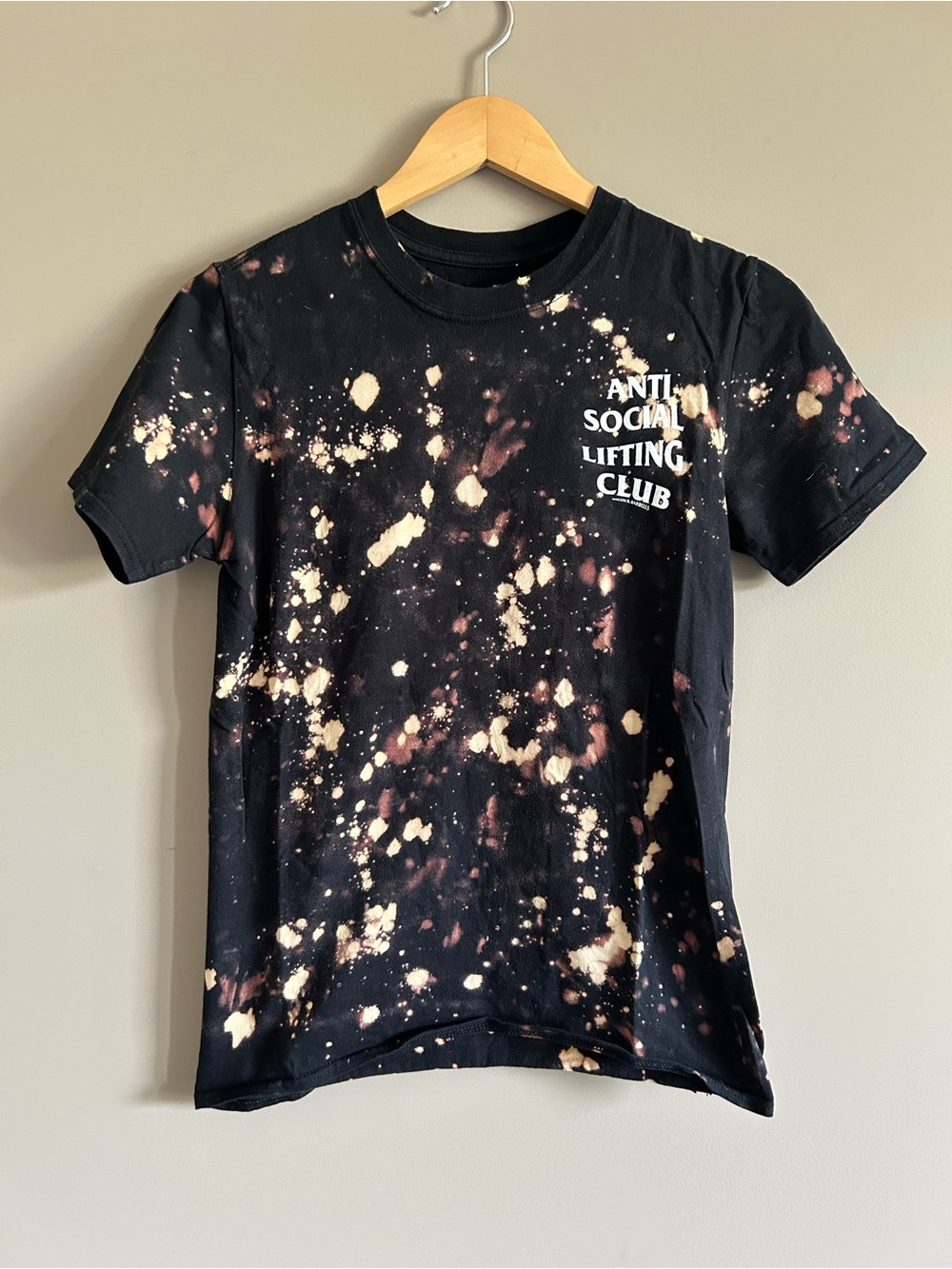 Bacon and Barbells Anti Social Lifting Club Bleach Splatter Tee - Black & Tan